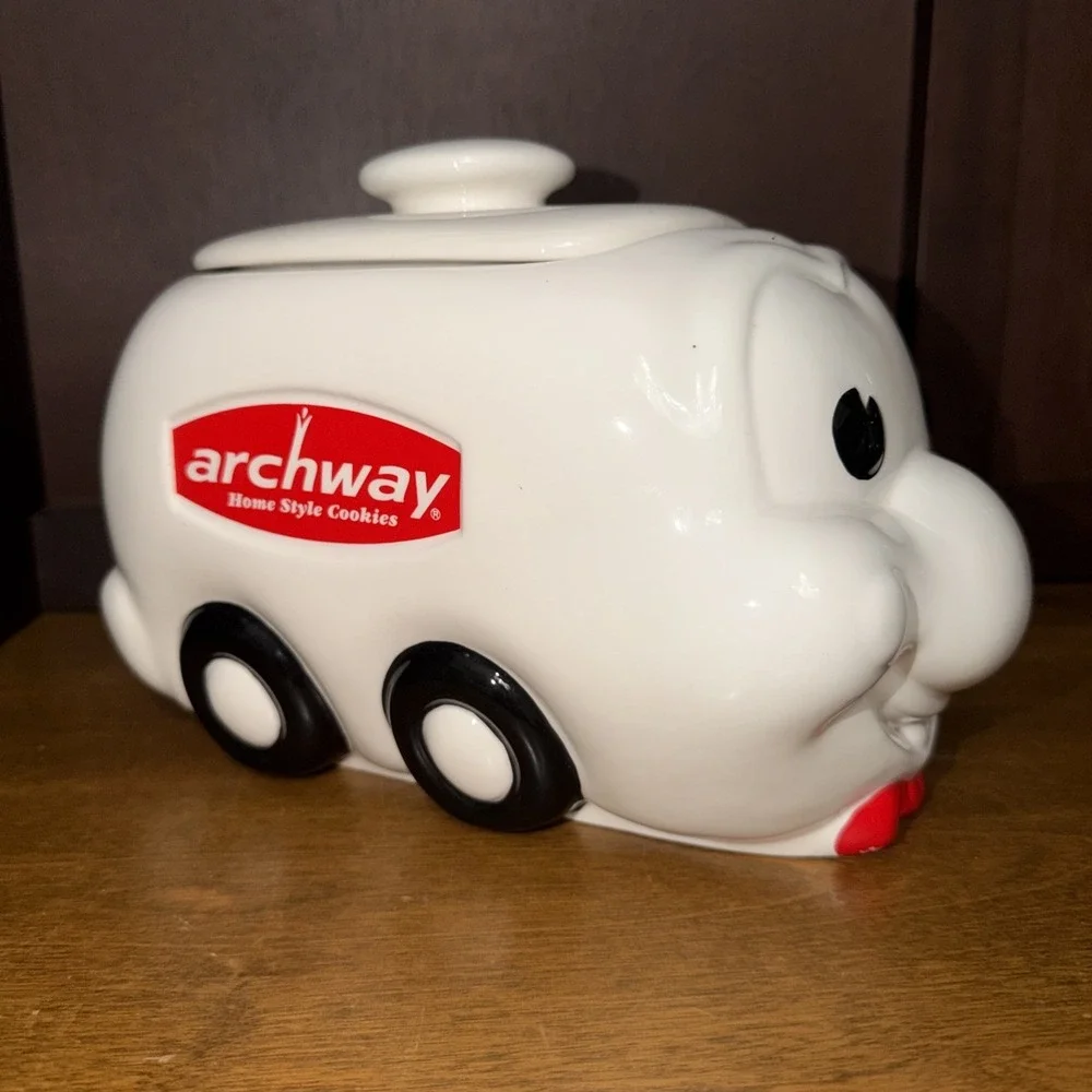 Archway Cookie Jar Home Style Cookies Ceramic White Delivery Van Vintage